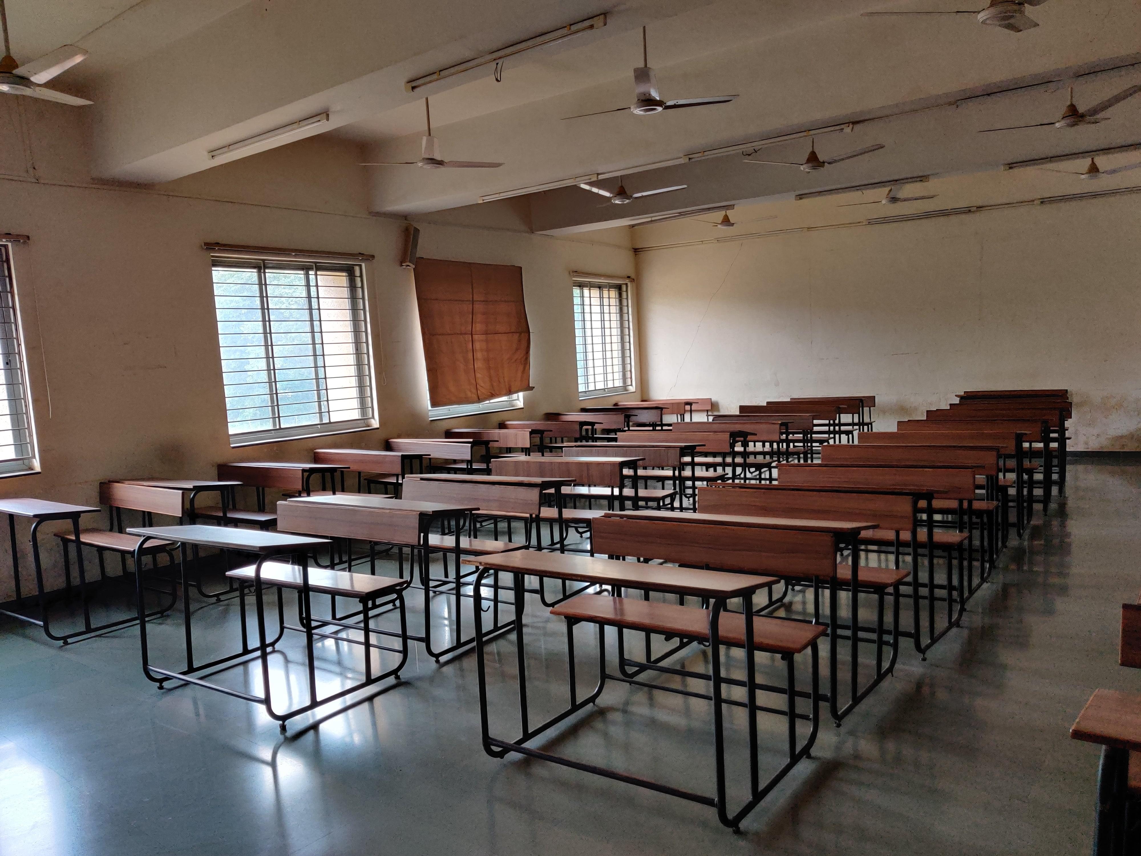 M.E.S. Abasaheb Garware College Pune Infrastructure photo 6